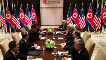 Trump suspende viaje de Pompeo a Corea del Norte