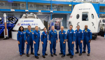 NASA nombra astronautas para primeros vuelos comerciales