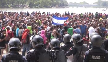 Trump enviará 5.200 soldados a la frontera de México mientras caravana avanza