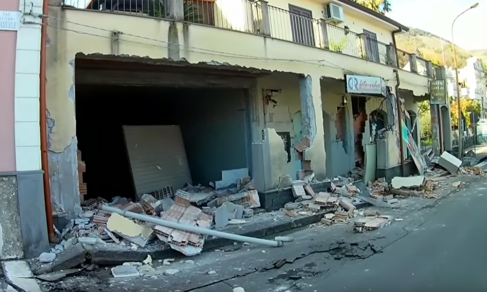 Terremoto de magnitud 4.8 en Sicilia.