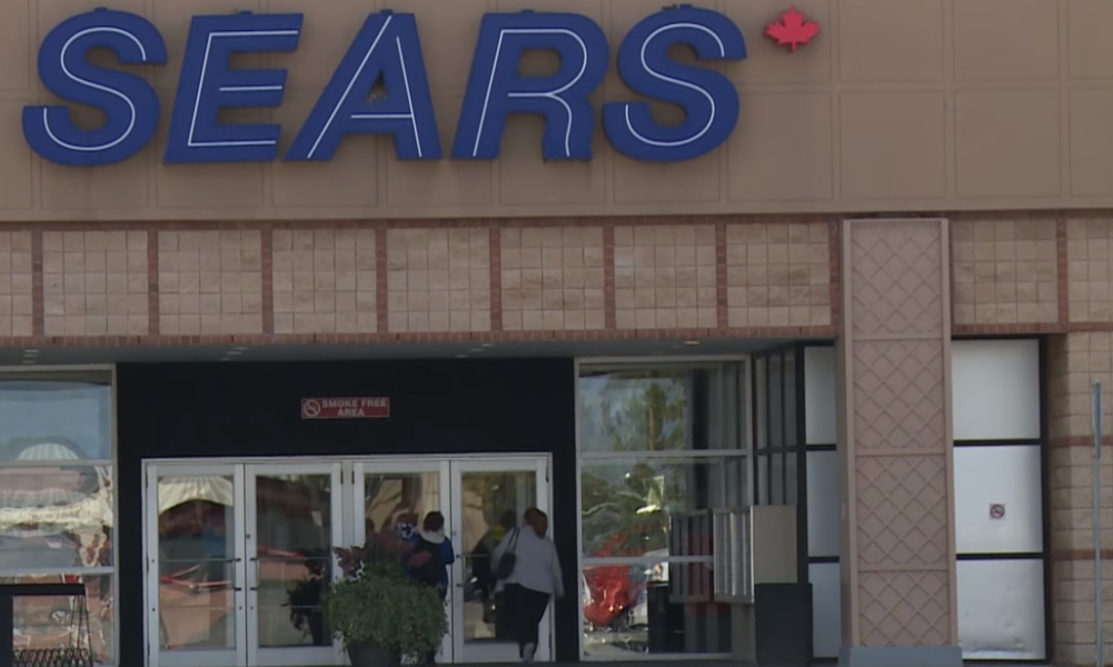 Lampert gana subasta de bancarrota de Sears con oferta de $ 5.2 mil millones.