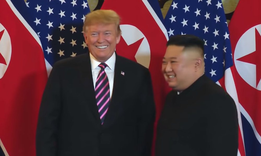 Trump y Kim en segundo día de la cumbre en Hanoi.