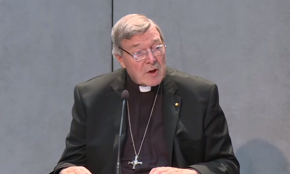 Cardenal encarcelado por abuso sexual infantil en Australia.