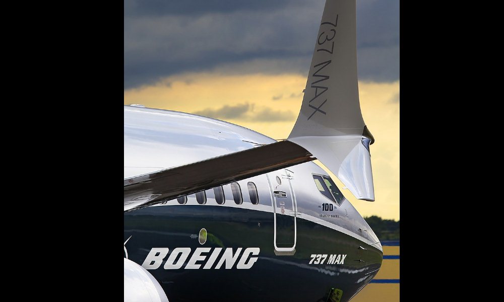 Boeing reduce la producción del avión 737 Max.