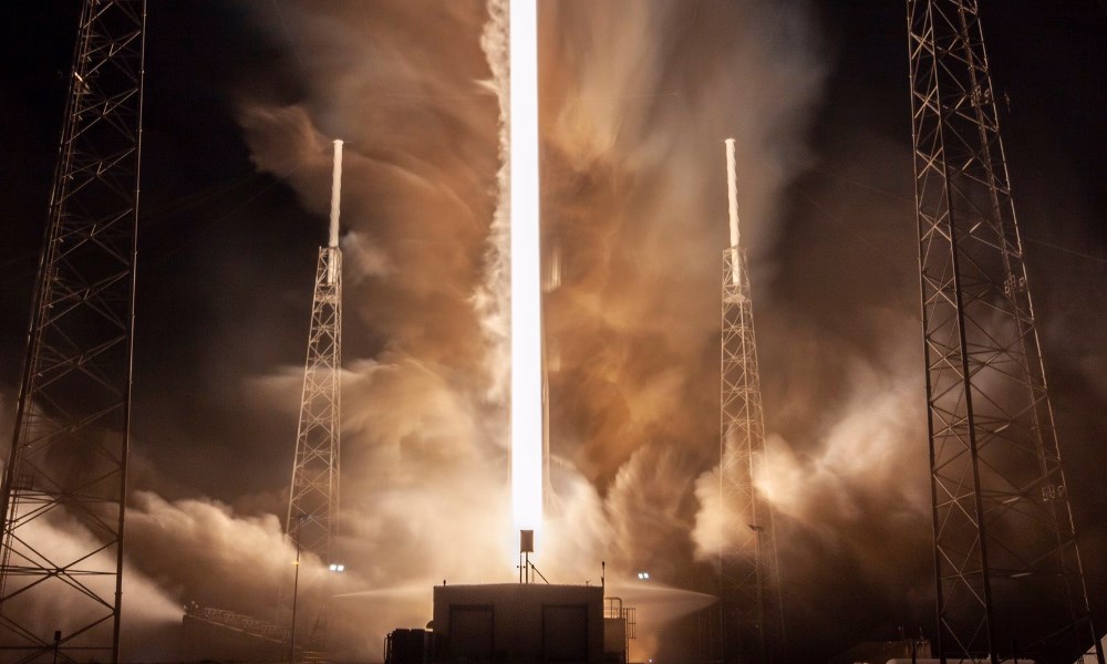 SpaceX lanza cápsula de suministro a la Estación Espacial Internacional.