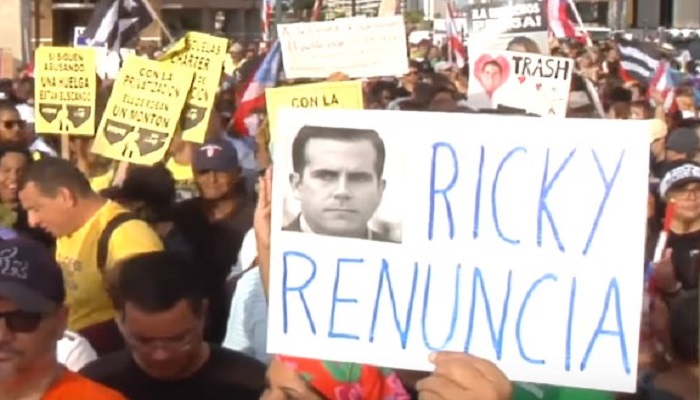 Legisladores estadounidenses exigen la renuncia del gobernador de Puerto Rico.