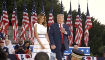 Trump elogió a los militares en celebración del 4 de julio