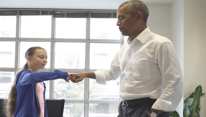 El presidente Obama se reúne con la activista ambiental Greta Thunberg.