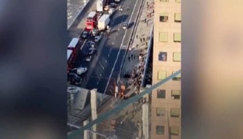 Dos muertos en ataque con cuchillo en el Puente de Londres