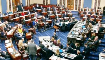 Senado aprueba reglas de juicio político a Trump