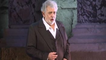 Plácido Domingo se disculpó por “causar daño” a varias mujeres