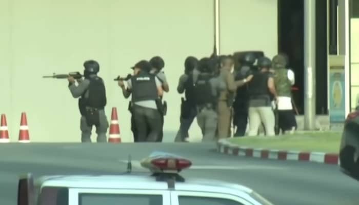 Soldado mata a 29 personas en Tailandia antes de recibir un disparo.