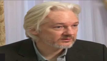 Trump ofreció perdonar a Assange, alega su abogado