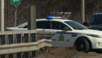 Hombre armado mata al menos a 16 en Nueva Escocia