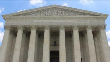 Corte Suprema respalda protección para los trabajadores LGBT