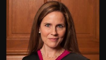 Trump planea nominar a la jueza conservadora Amy Coney Barrett a la Corte Suprema