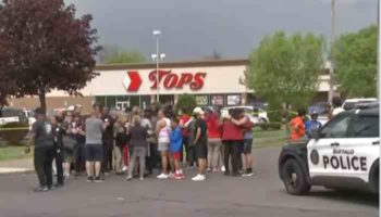 Diez muertos en ataque a supermercado de Buffalo, NY