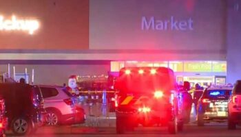Mánager de tienda Walmart en Virginia mata a 6