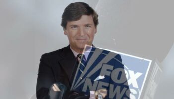 Fox News deja ir a Tucker Carlson en medio de más demandas legales