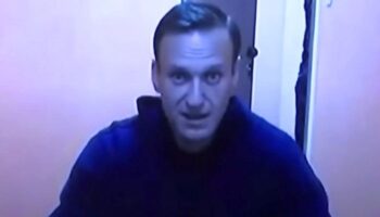 El líder de la oposición rusa, Alexei Navalny, es trasladado a una colonia penitenciaria en el Ártico
